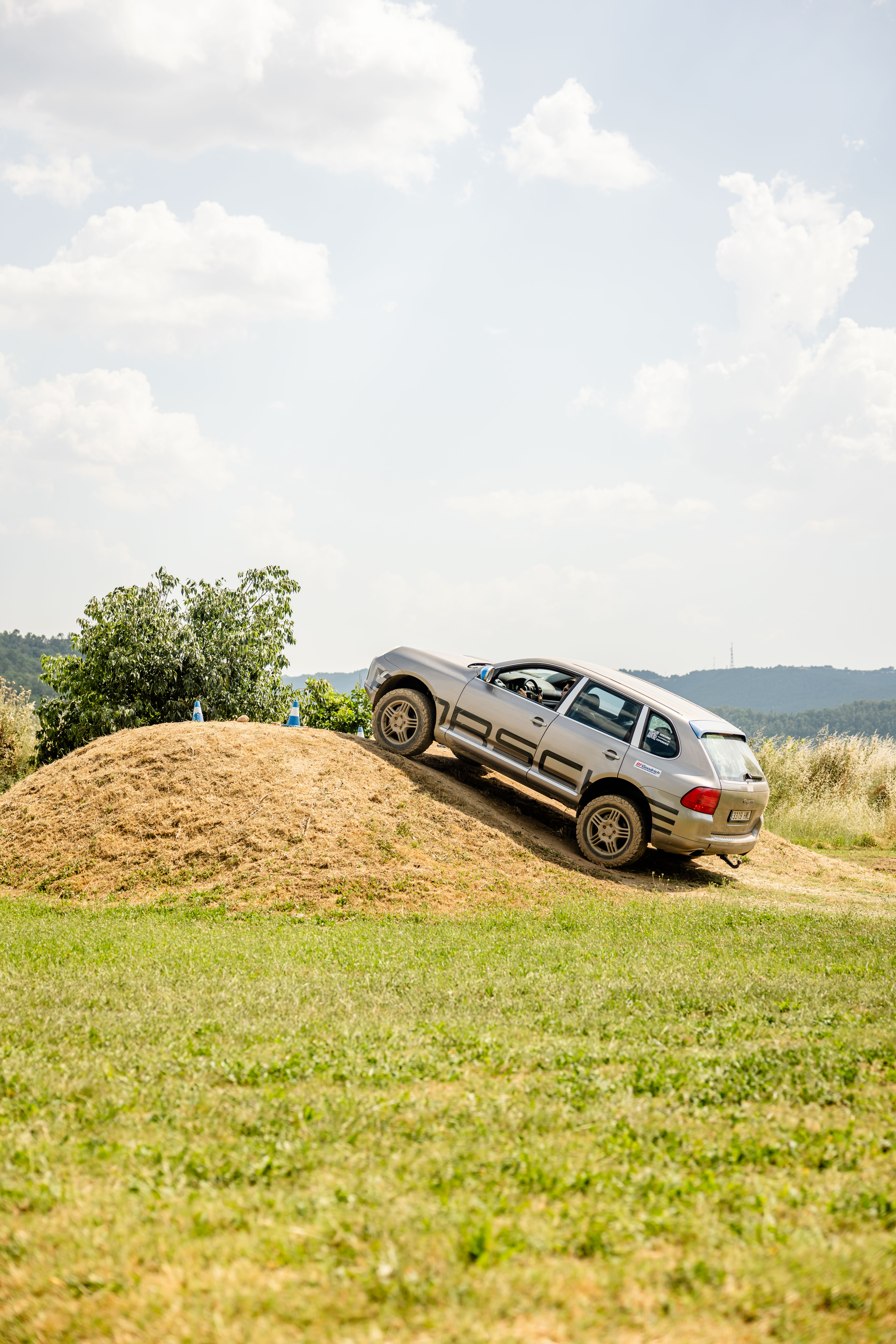  Porsche Esencia Off-Road